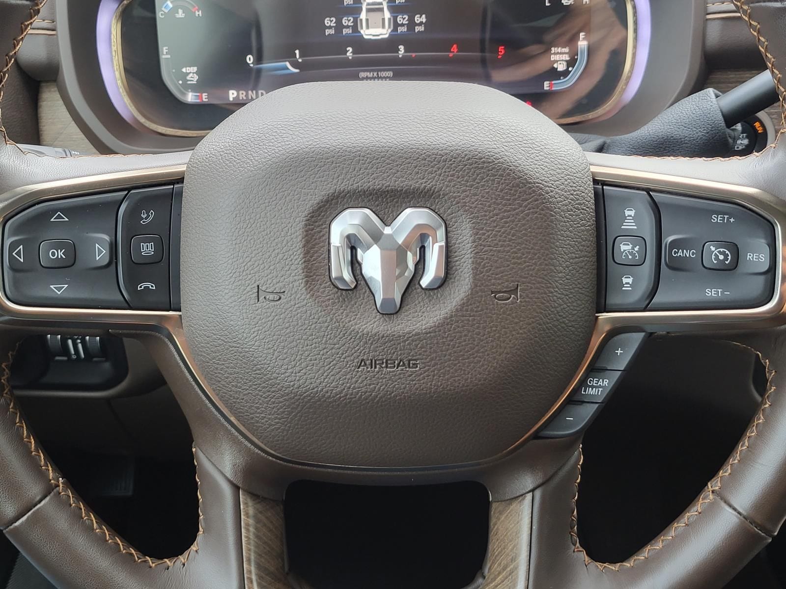 2025 RAM Ram 3500 Pickup Limited/Longhorn - Photo 26