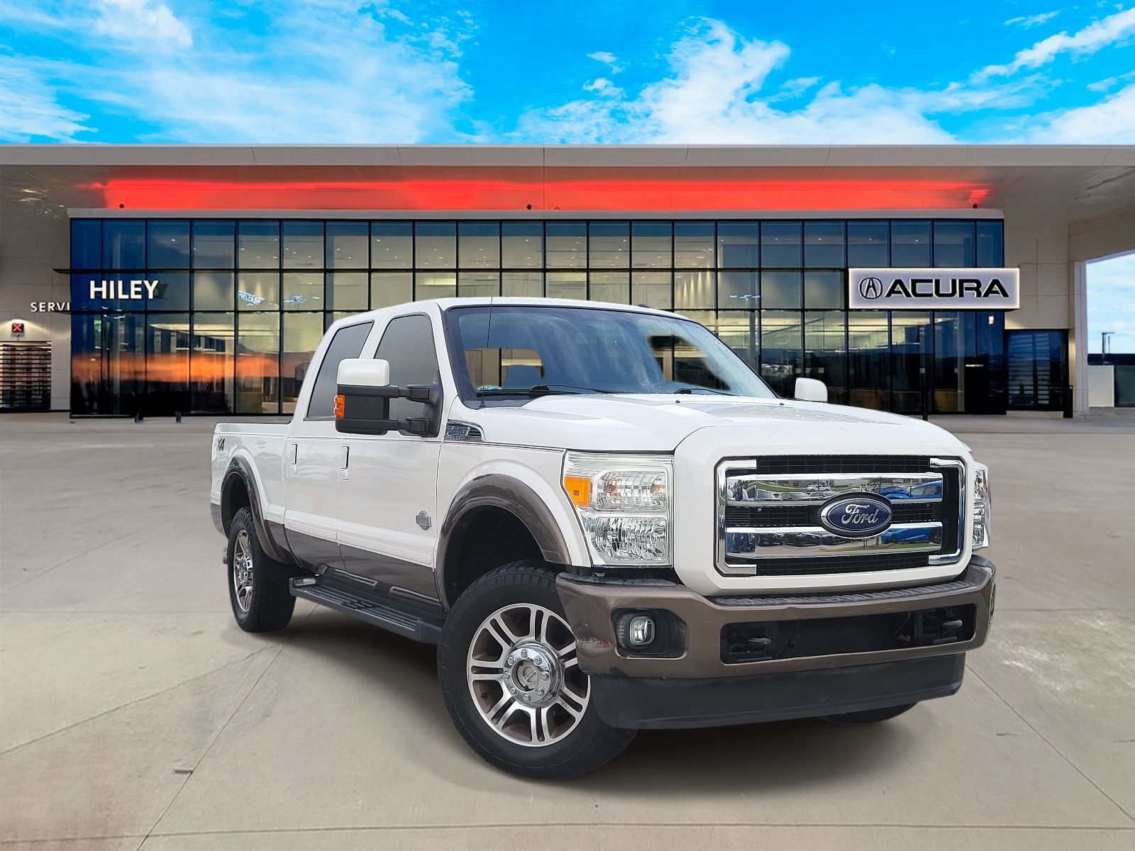 2015 Ford F-250 XLT 4x4 Crew Cab 172 in's photo