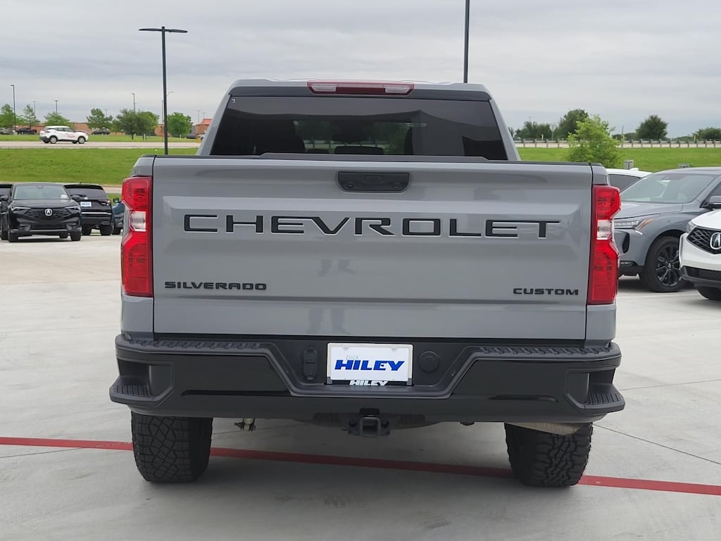 Used 2025 Chevrolet Silverado 1500 Custom Trail Boss Truck Crew Cab