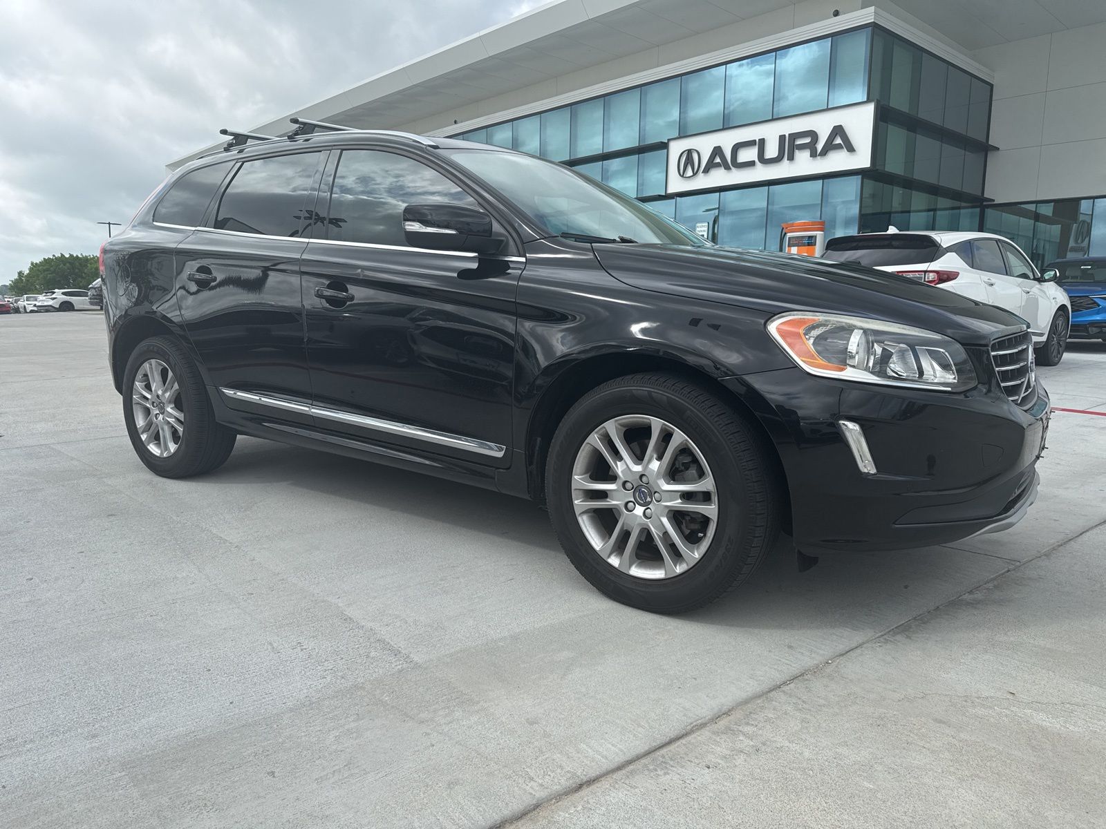 2016 Volvo XC60 Premier