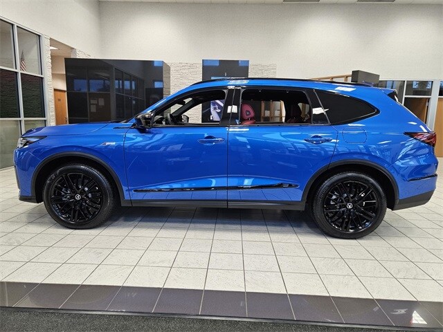 2026 Acura MDX SH-AWD A-Spec Advance photo 3
