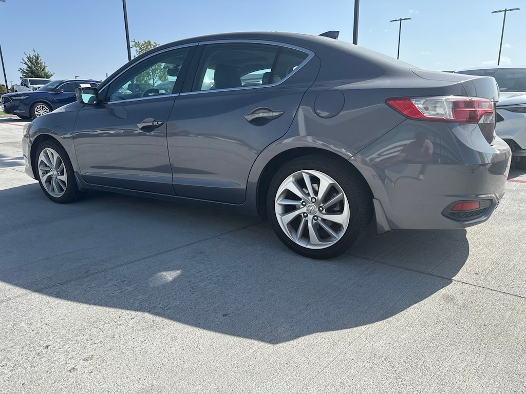 Used 2017 Acura ILX Premium Sedan