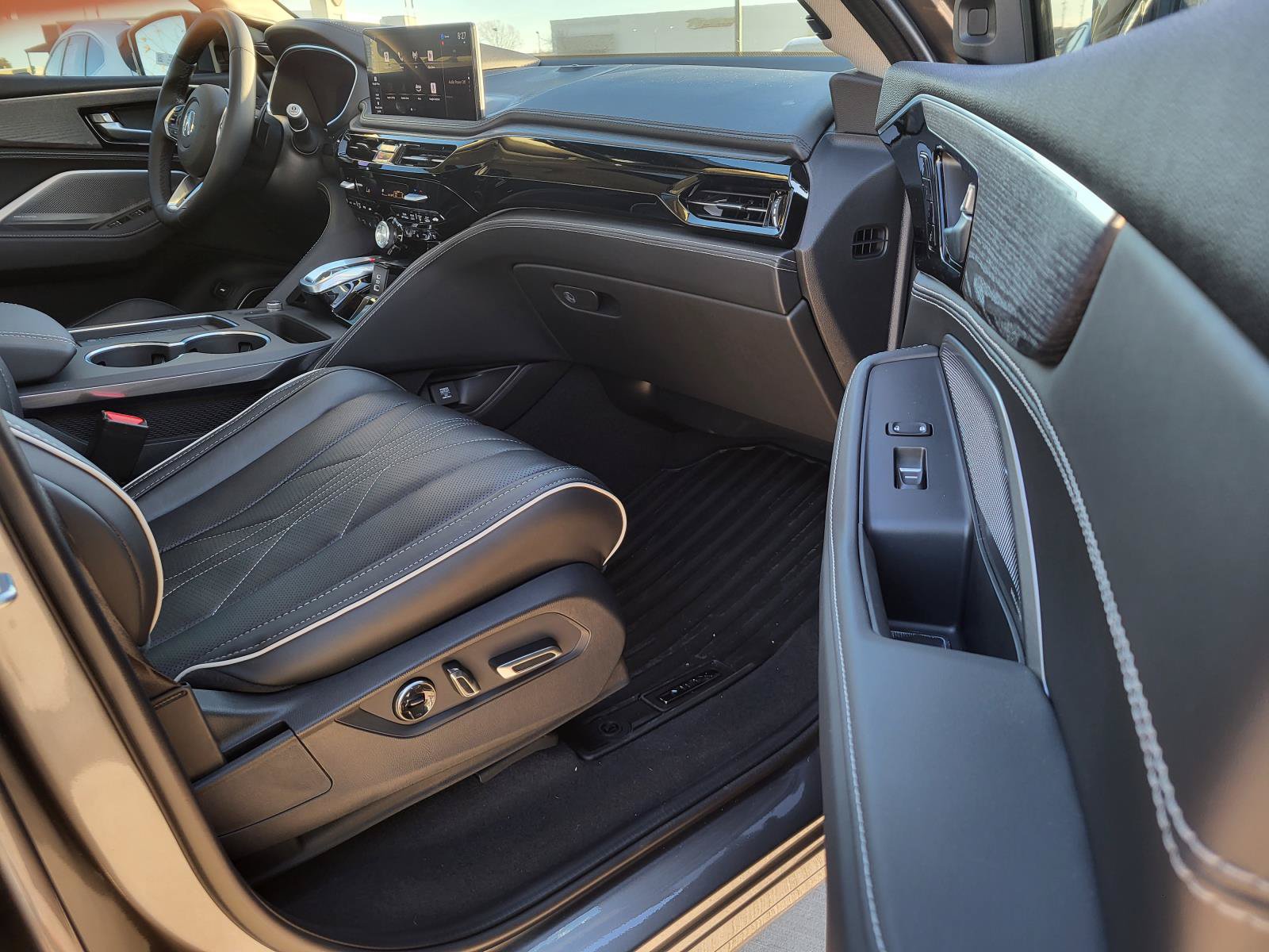2026 Acura MDX Advance Package - Photo 8
