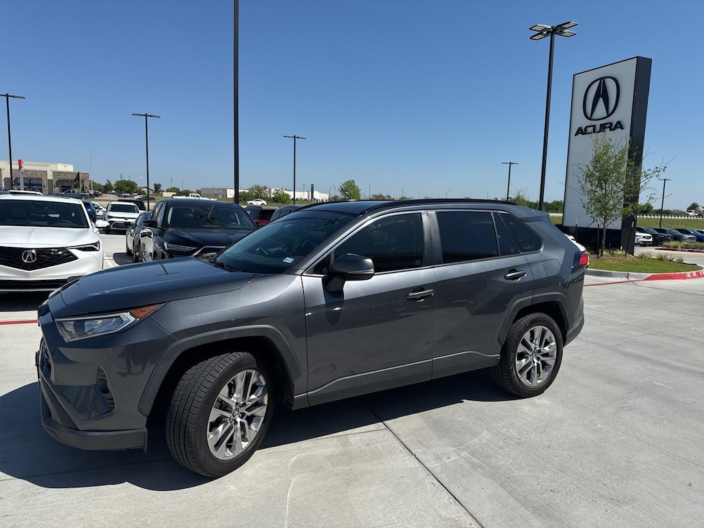 Used 2019 Toyota RAV4 XLE Premium SUV