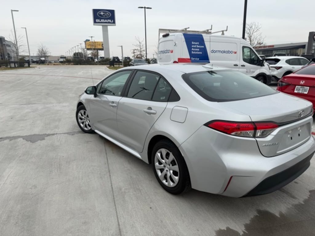 Used 2024 Toyota Corolla LE Sedan