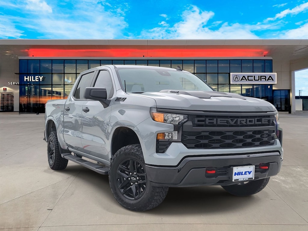Used 2025 Chevrolet Silverado 1500 Custom Trail Boss Truck Crew Cab