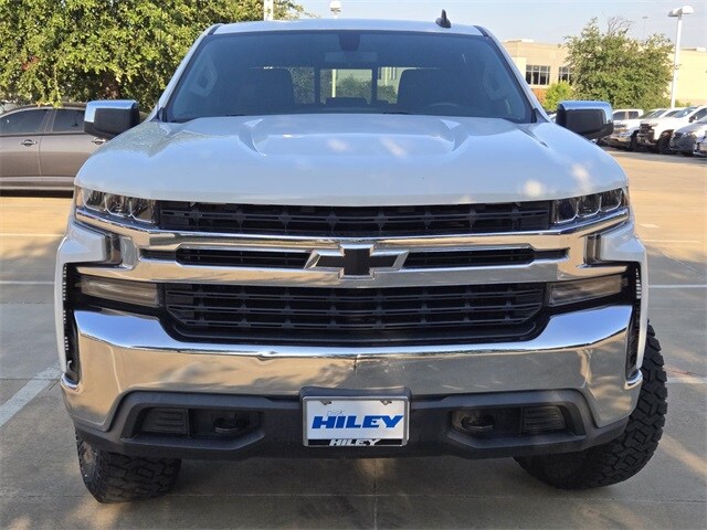 2020 Chevrolet Silverado 1500 LT Texas Edition photo 2