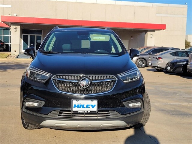 2020 Buick Encore Essence photo 2