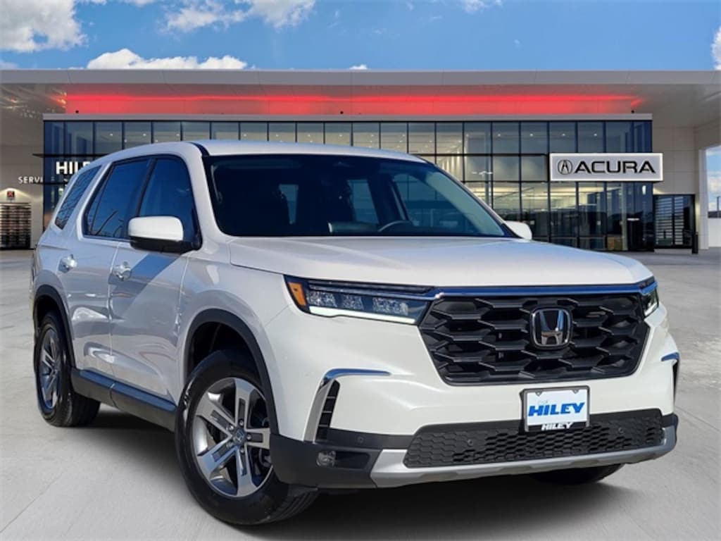 Used 2025 Honda Pilot SUV