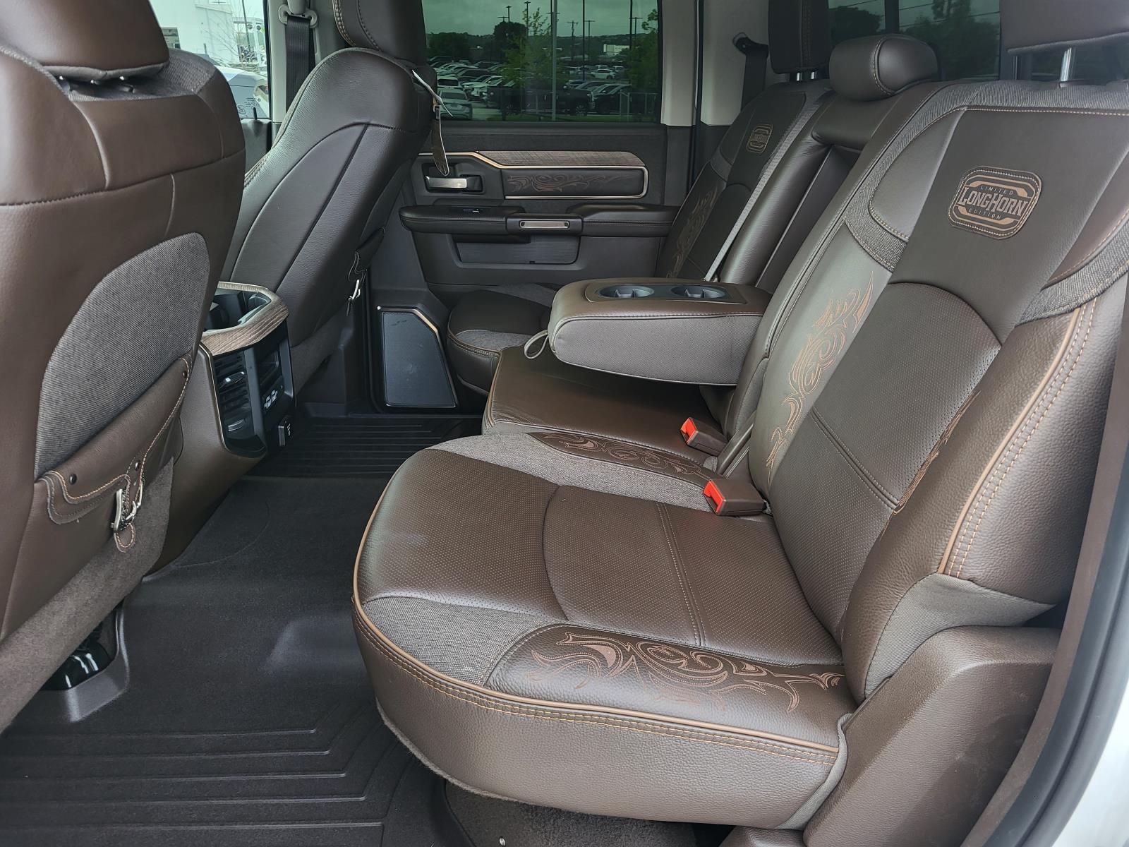 2025 RAM Ram 3500 Pickup Limited/Longhorn - Photo 10