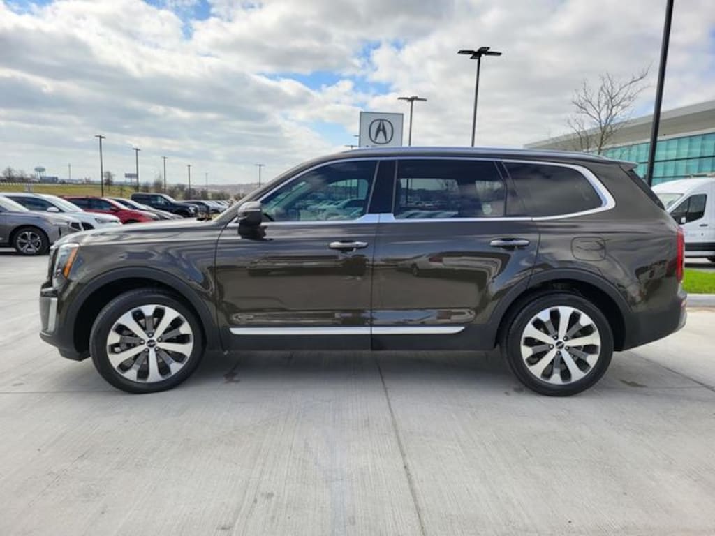 Used 2022 Kia Telluride S SUV