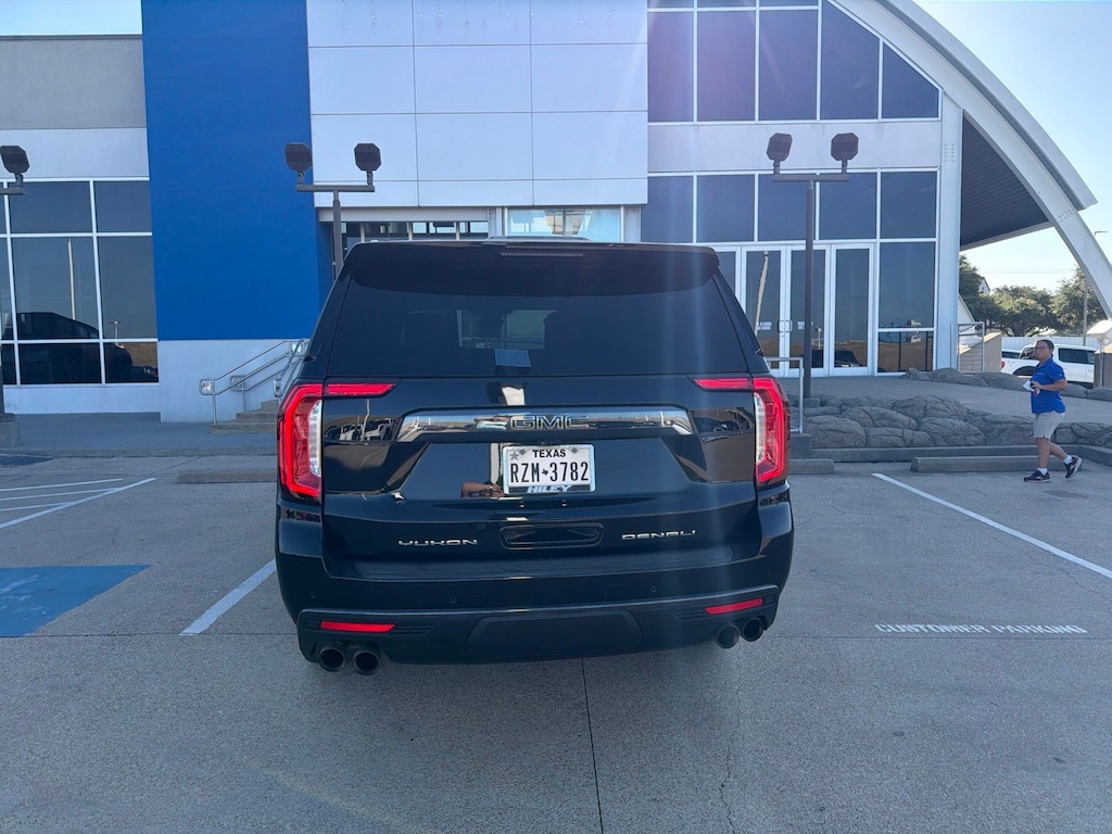 Used 2023 GMC Yukon XL Denali Ultimate SUV