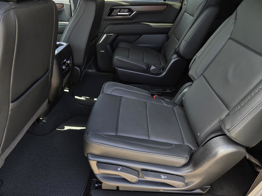 New 2026 GMC Yukon XL Denali SUV