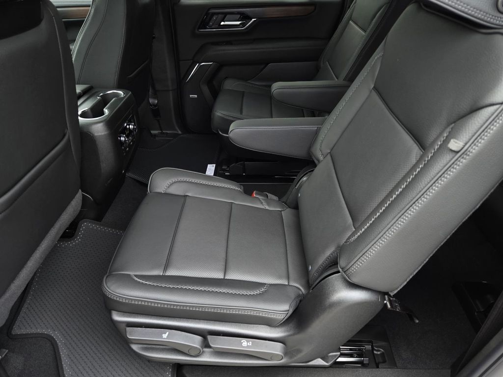 New 2026 GMC Yukon XL Denali SUV