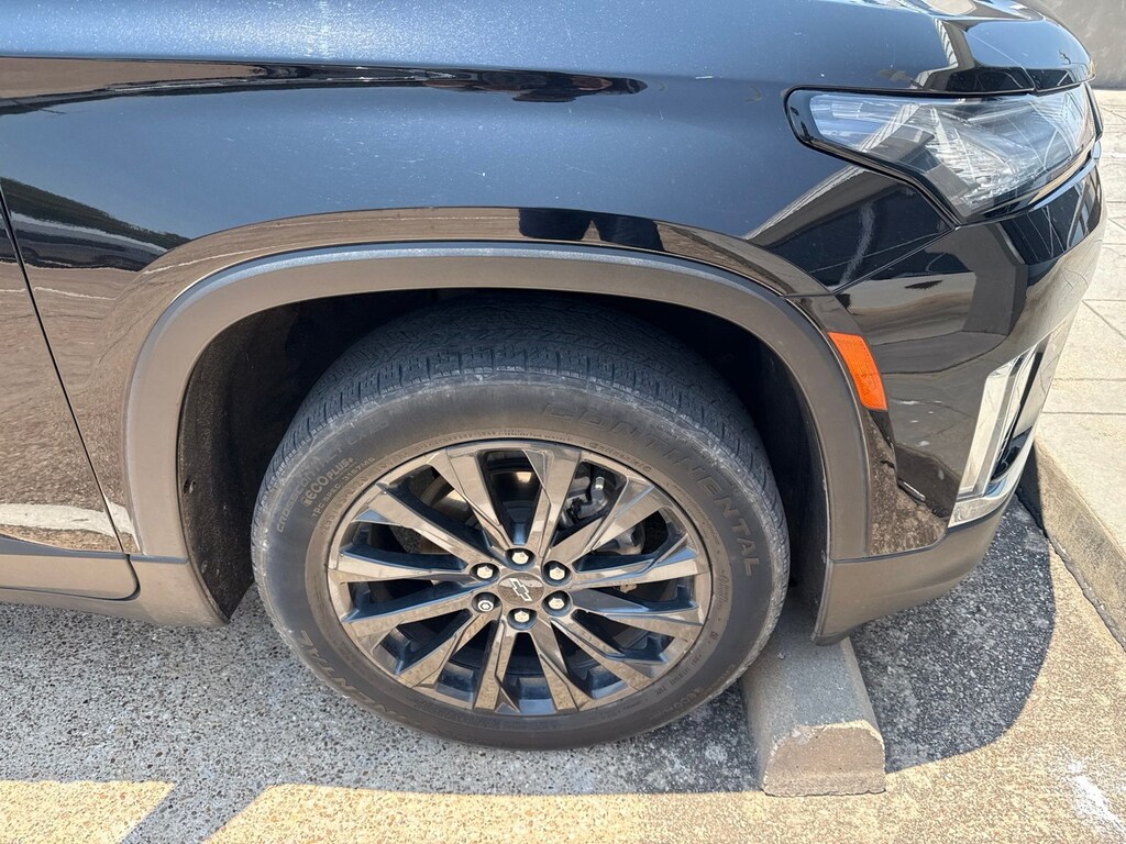 Used 2023 Chevrolet Traverse RS SUV