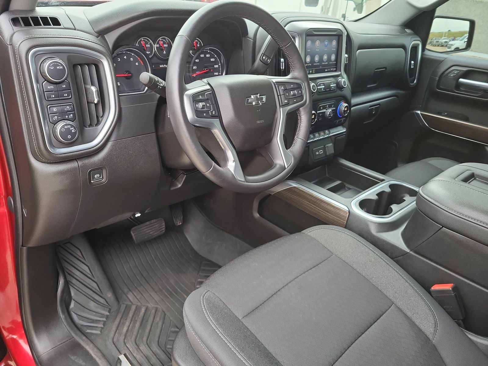 2022 Chevrolet Silverado 1500 Limited LT Trail Boss - Photo 10