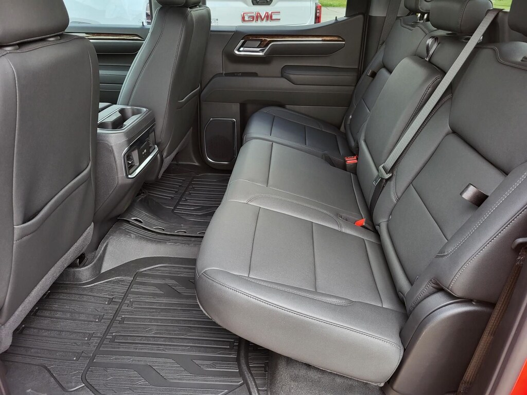 New 2026 GMC Sierra 1500 Elevation w/3SB Truck Crew Cab