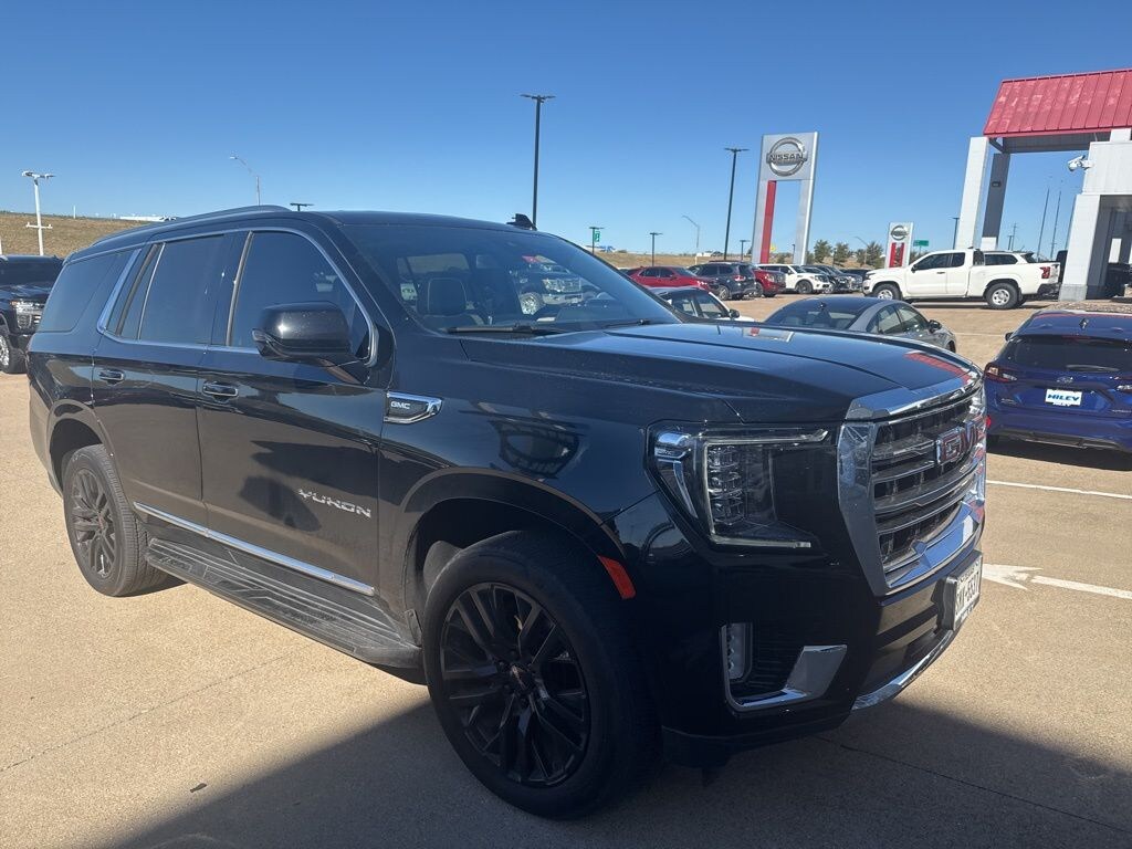 Used 2023 GMC Yukon SLT SUV