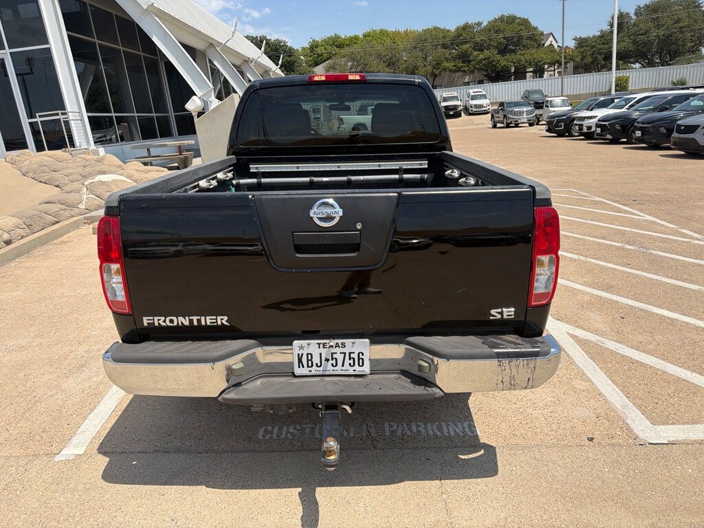 Used 2008 Nissan Frontier SE Truck Crew Cab