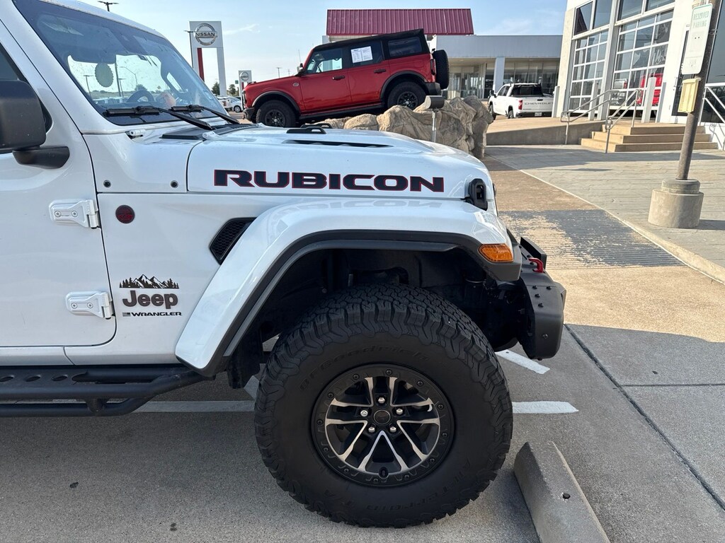 Used 2025 Jeep Wrangler Rubicon SUV