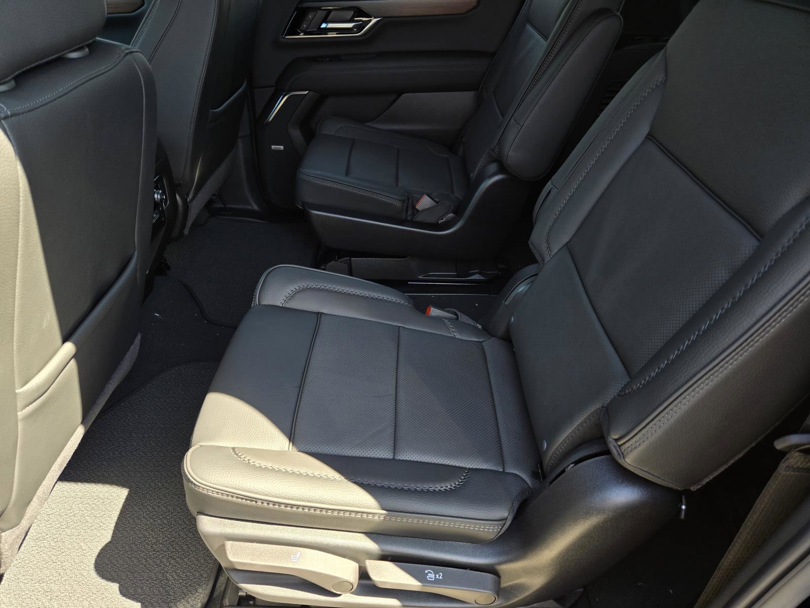 New 2026 GMC Yukon XL Denali SUV