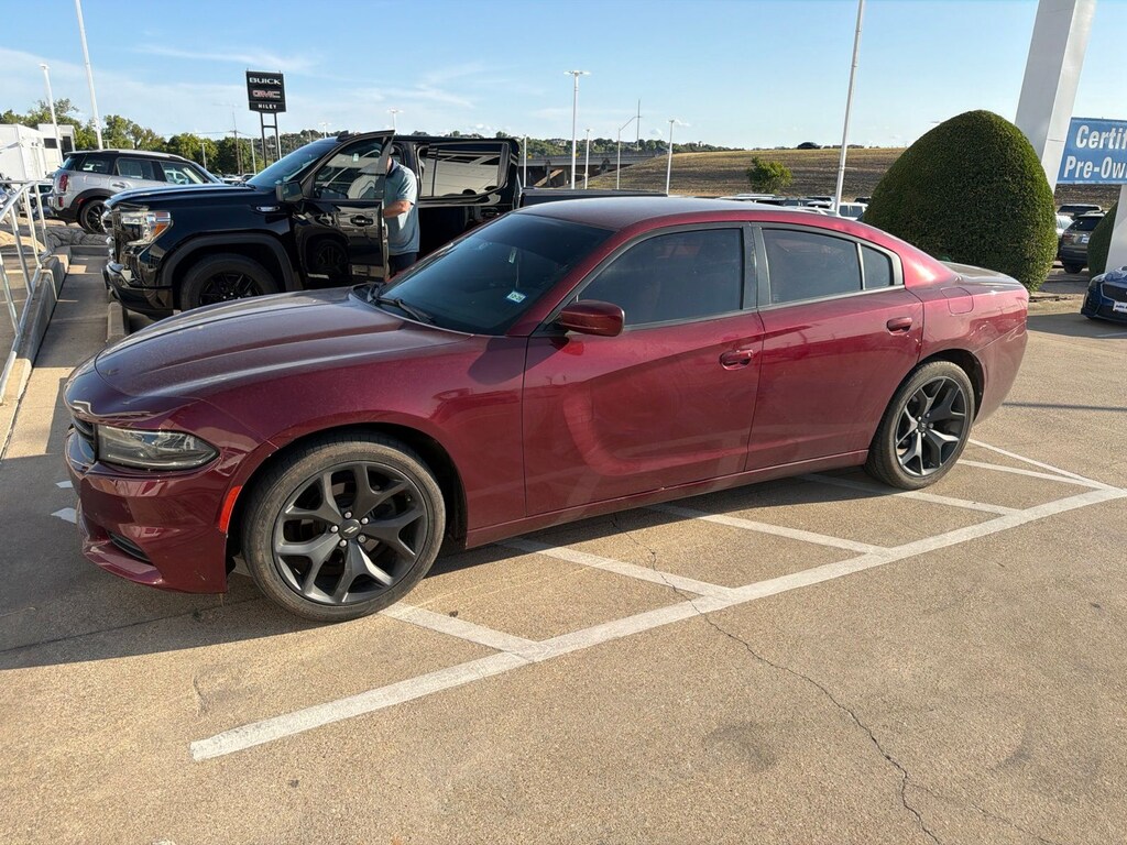 Used 2020 Dodge Charger SXT Sedan