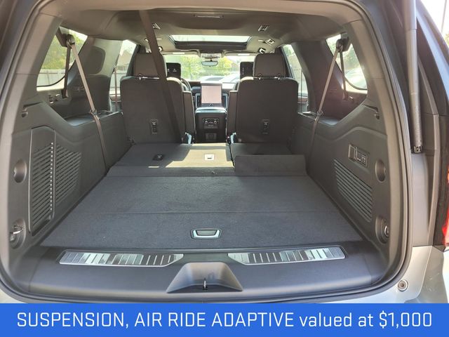 2026 Gmc Yukon XL Denali photo 4