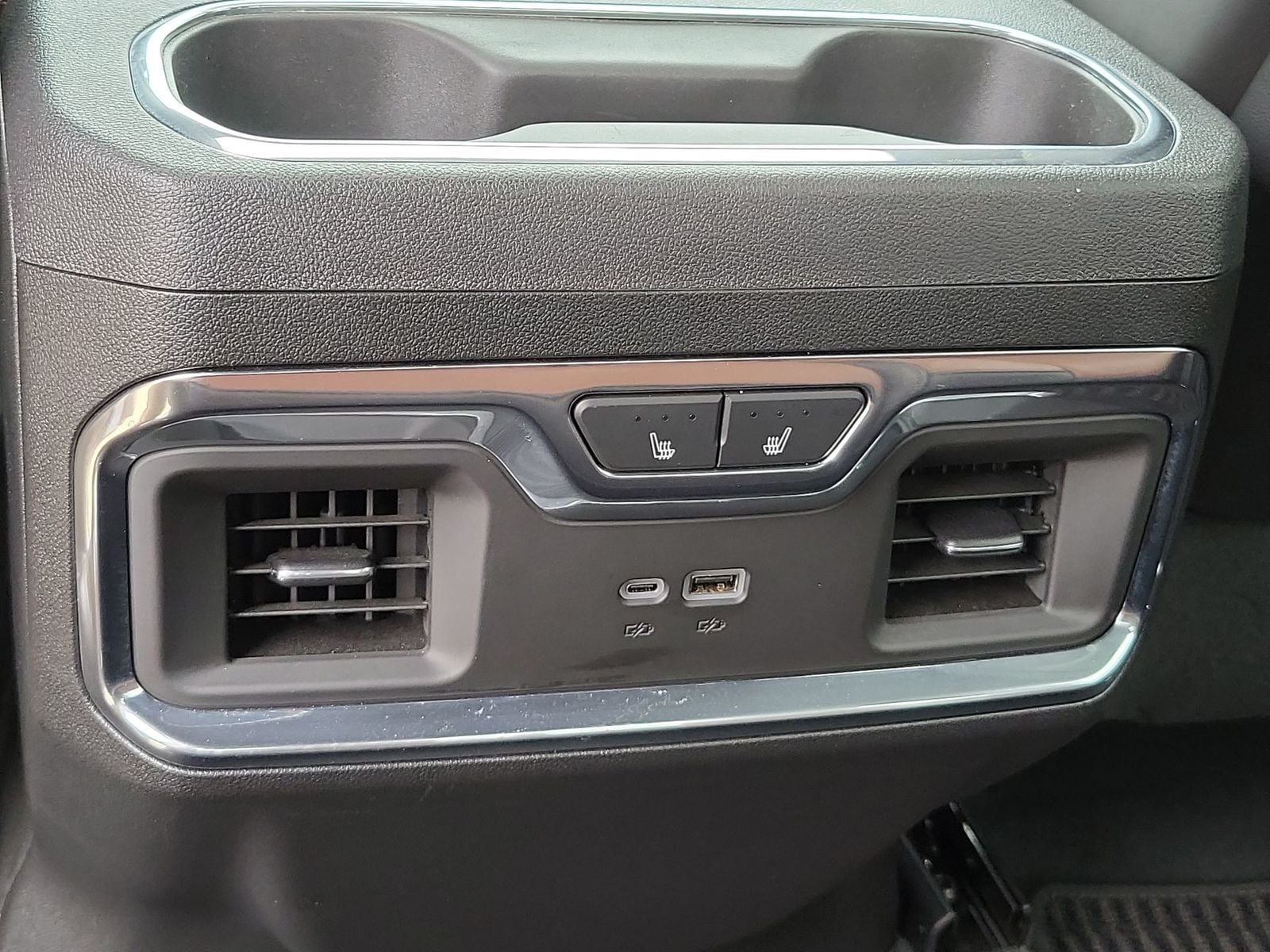 2024 GMC Sierra 2500HD Denali Ultimate - Photo 21