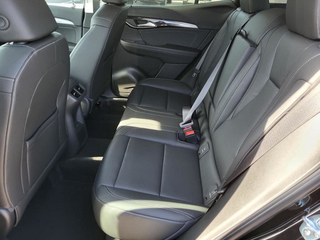 New 2025 Buick Envision Preferred SUV