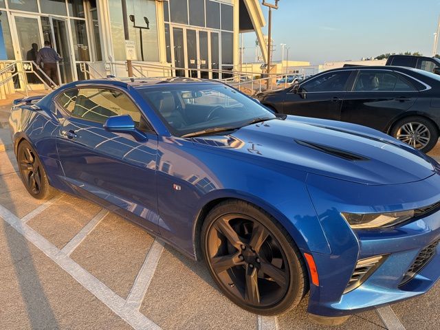 2017 Chevrolet Camaro 2SS photo 3