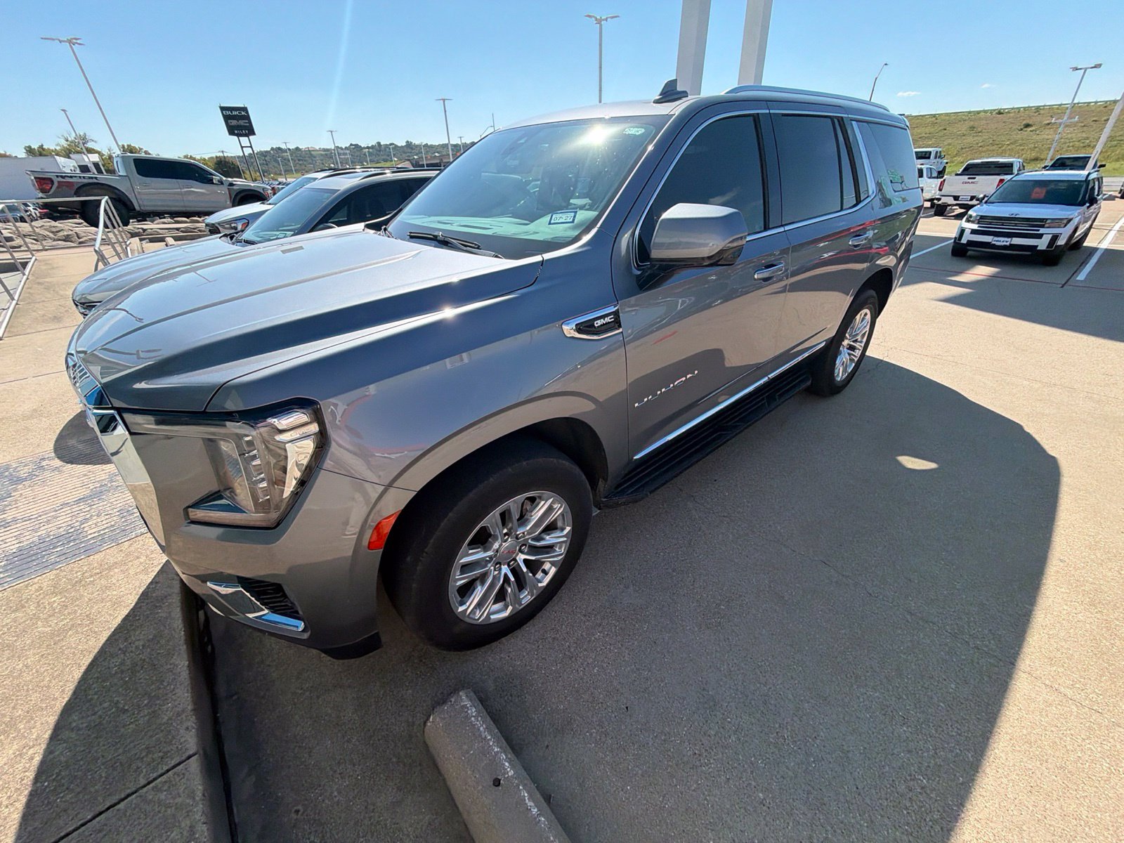 Used 2021 GMC Yukon SLT SUV