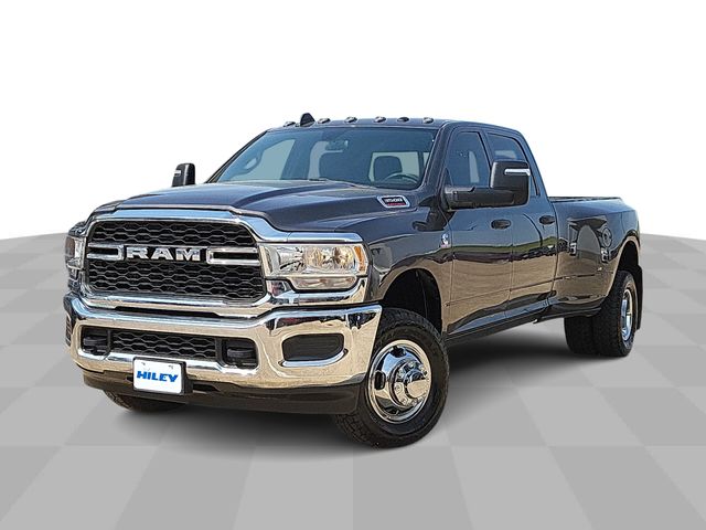 2024 Ram 3500 Tradesman photo 4