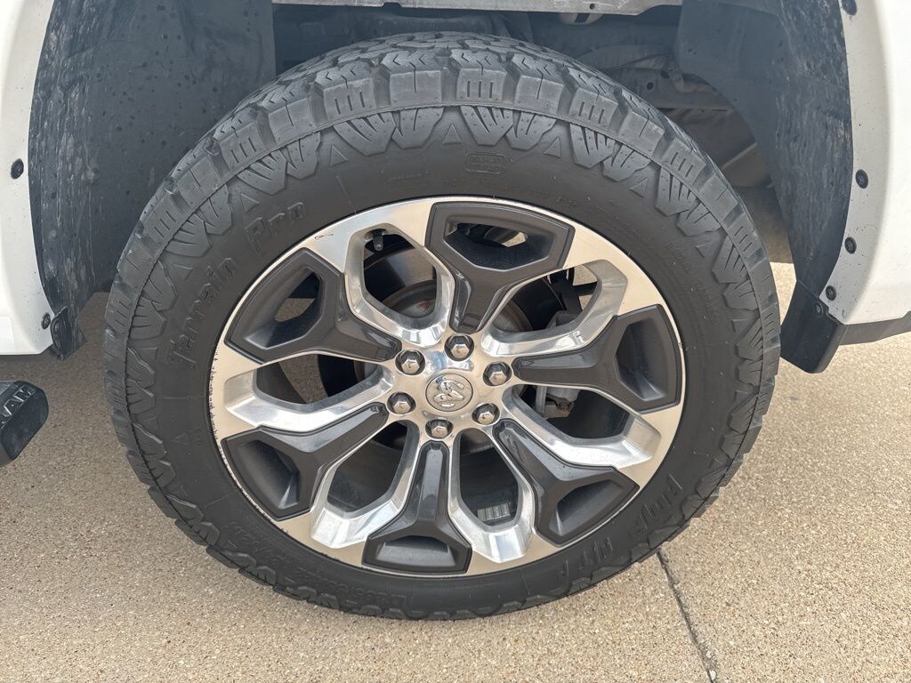 Used 2019 Ram 1500 Laramie Truck Crew Cab