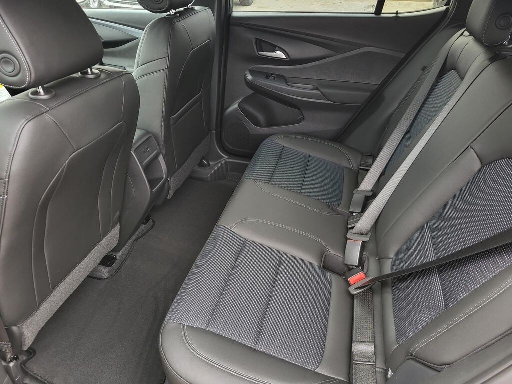 New 2026 Buick Envista Preferred SUV