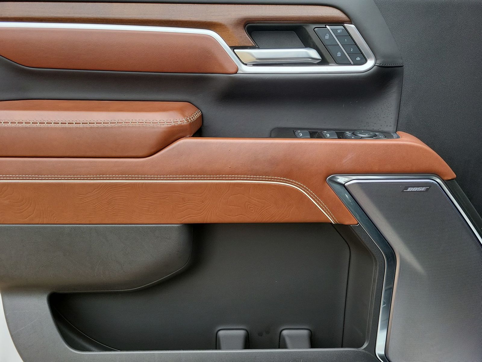 2024 GMC Sierra 2500HD Denali Ultimate - Photo 22
