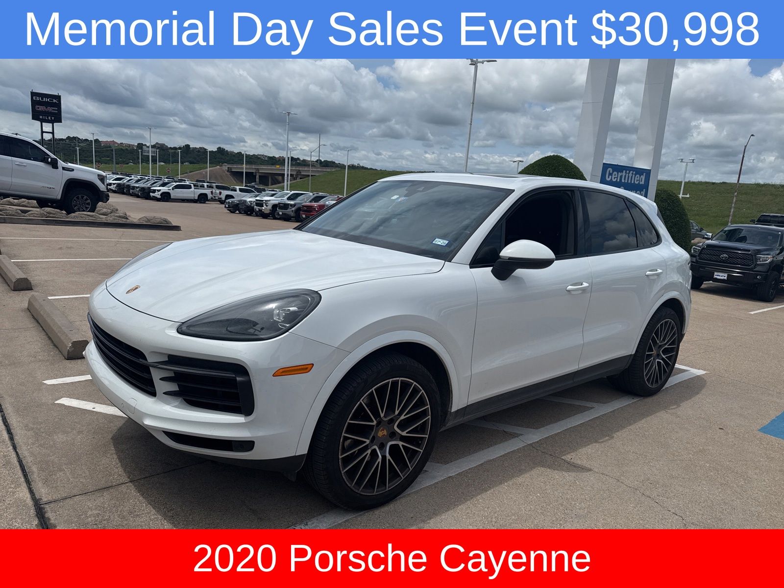 2020 Porsche Cayenne -'s photo