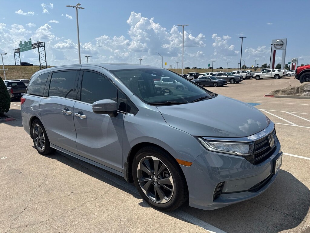 Used 2023 Honda Odyssey Elite Van