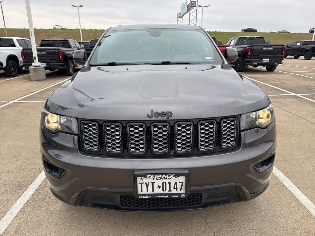 Used 2021 Jeep Grand Cherokee Laredo SUV