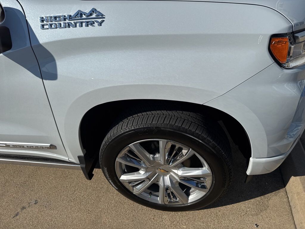 Used 2026 Chevrolet Silverado 1500 High Country Truck Crew Cab