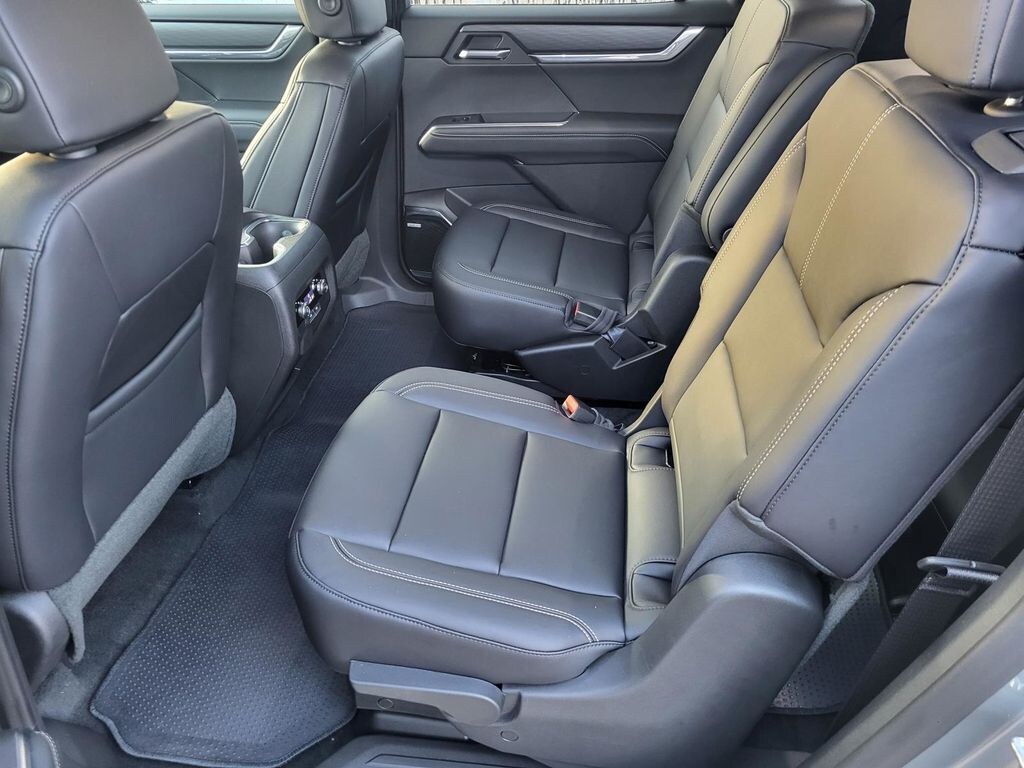 New 2026 GMC Acadia Elevation SUV