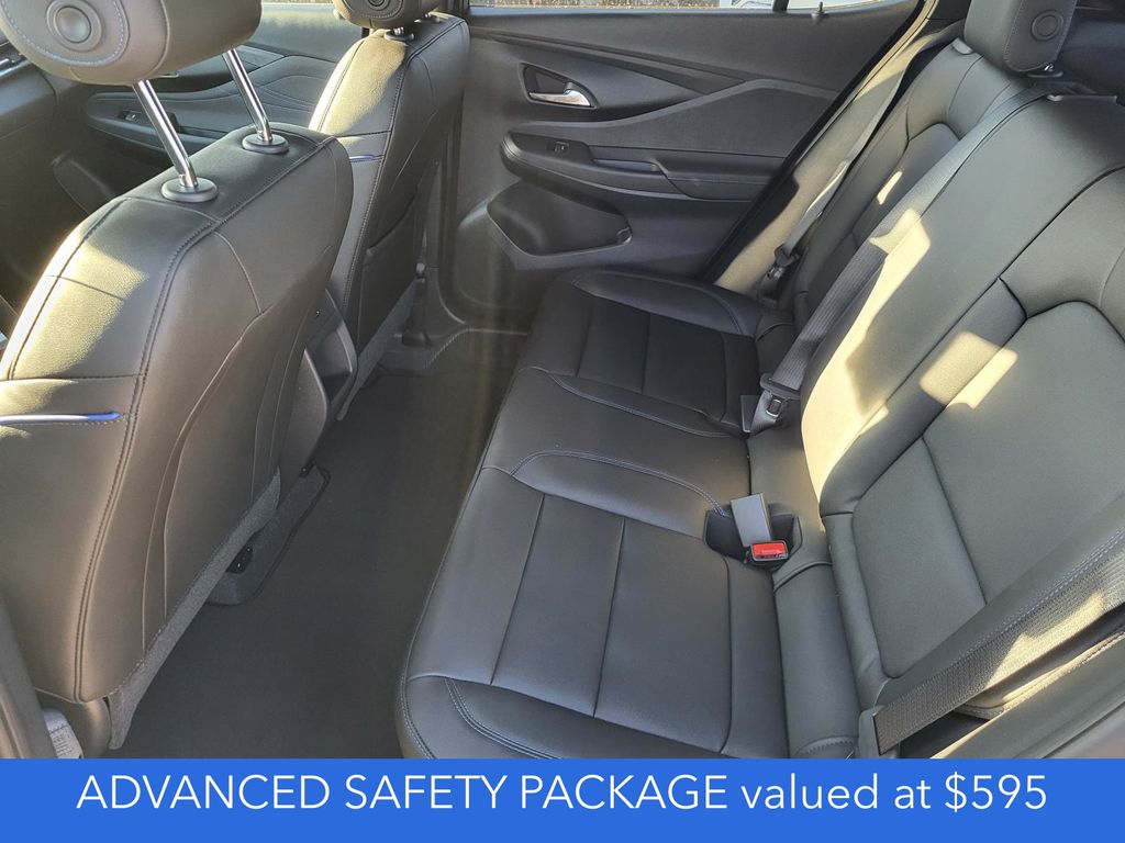 2026 Buick Envista ST photo 4