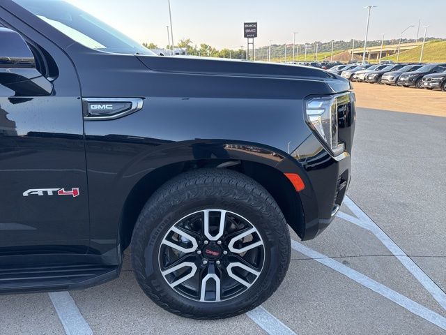 2024 Gmc Yukon AT4 photo 2
