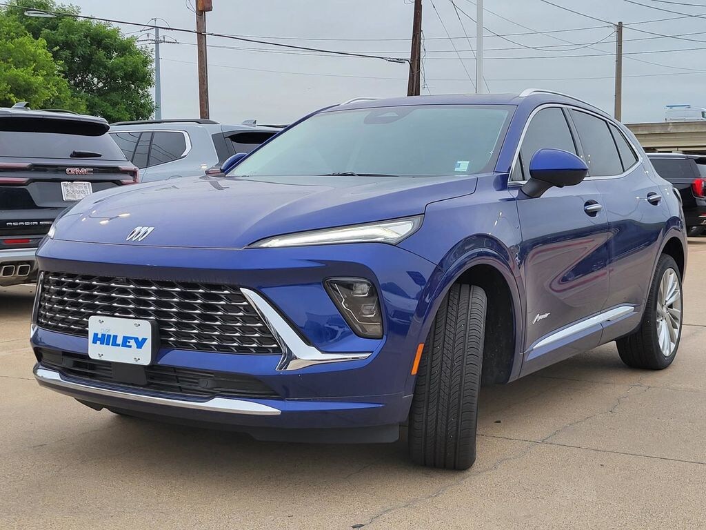 New 2025 Buick Envision Avenir SUV