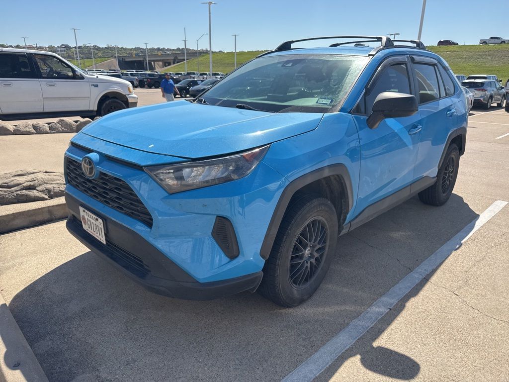 2019 Toyota RAV4 LE