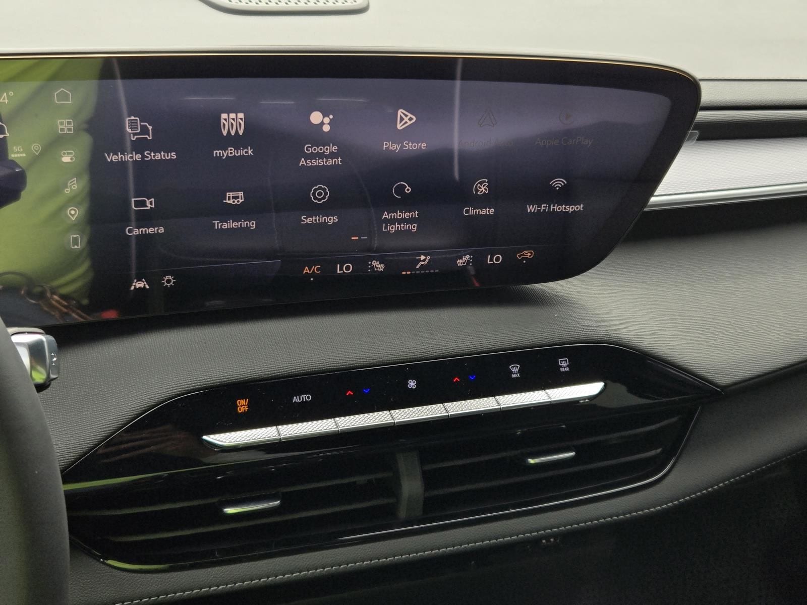 2026 Buick Enclave Sport Touring - Photo 10