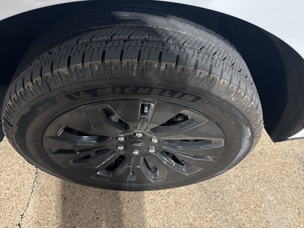 Used 2025 Ford Expedition Max Platinum SUV