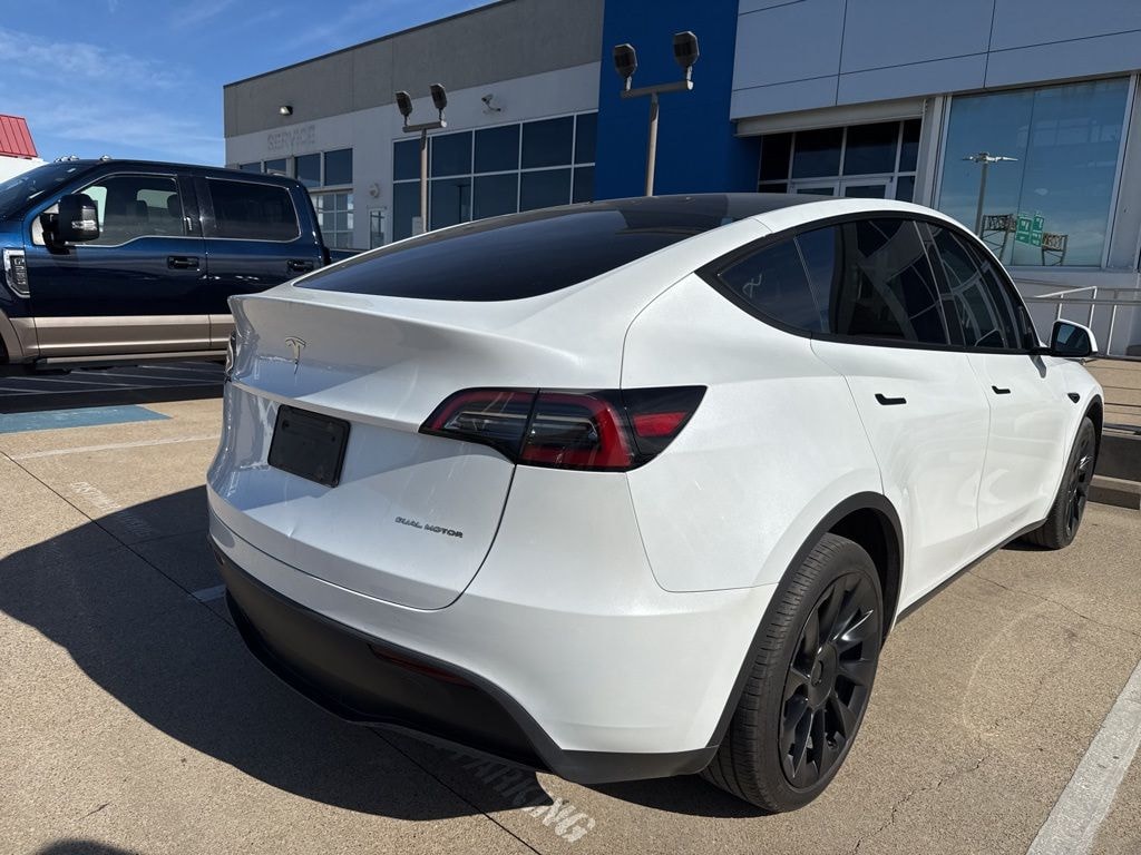 Used 2024 Tesla Model Y Long Range SUV
