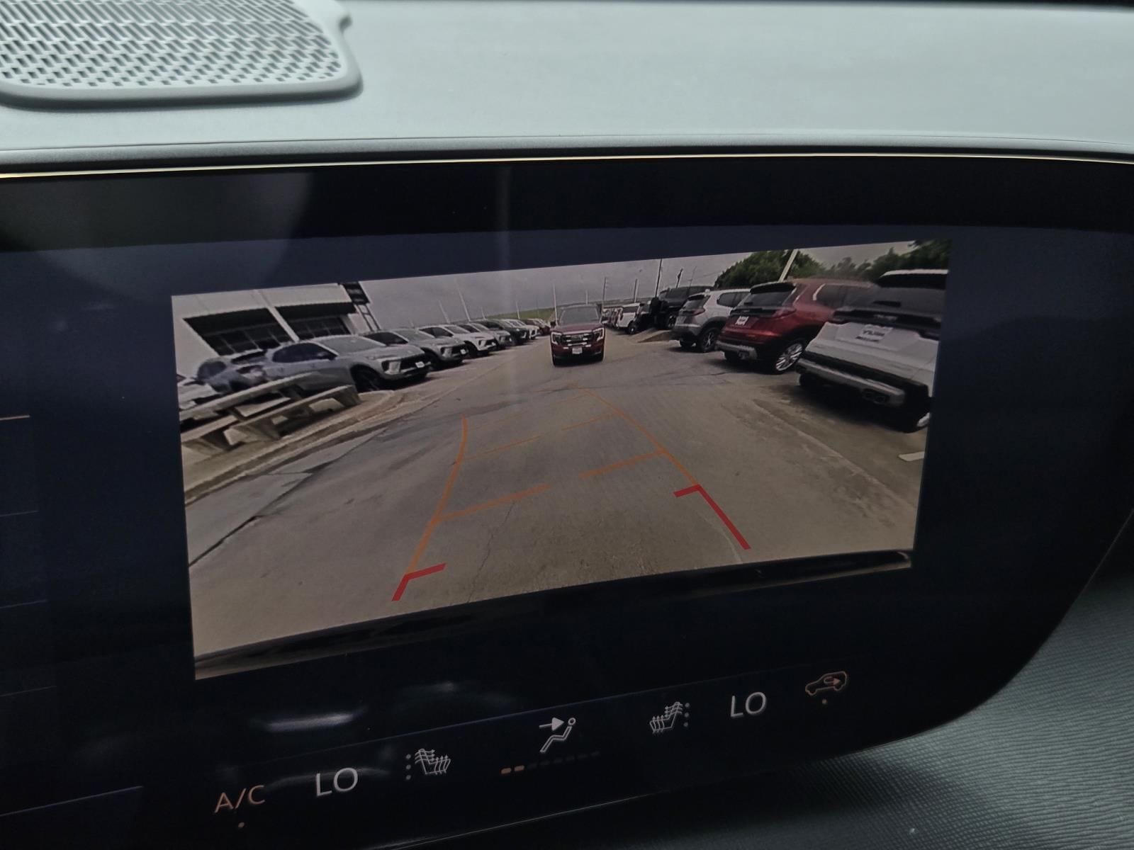 2026 Buick Enclave Sport Touring - Photo 9
