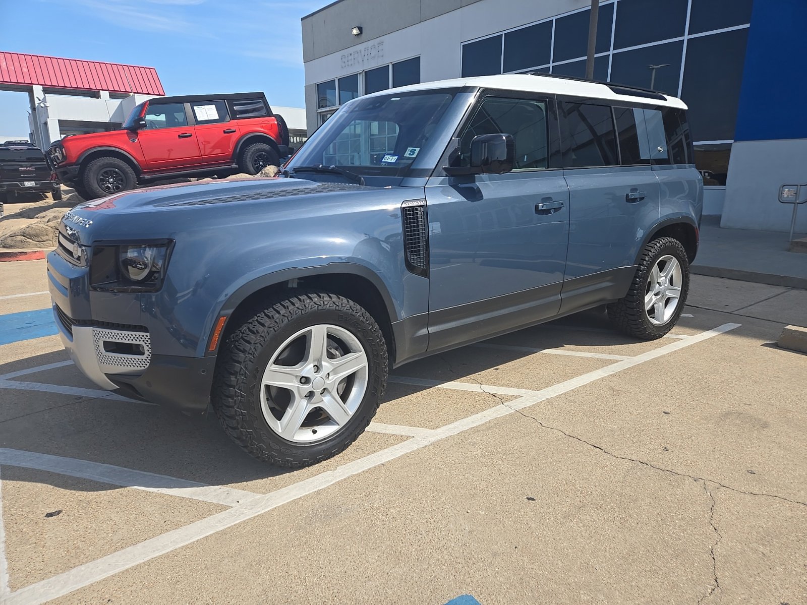 2022 Land Rover Defender
