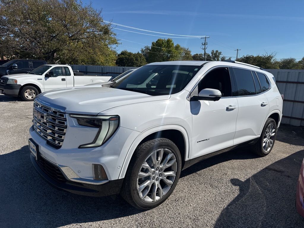 Used 2024 GMC Acadia Denali SUV